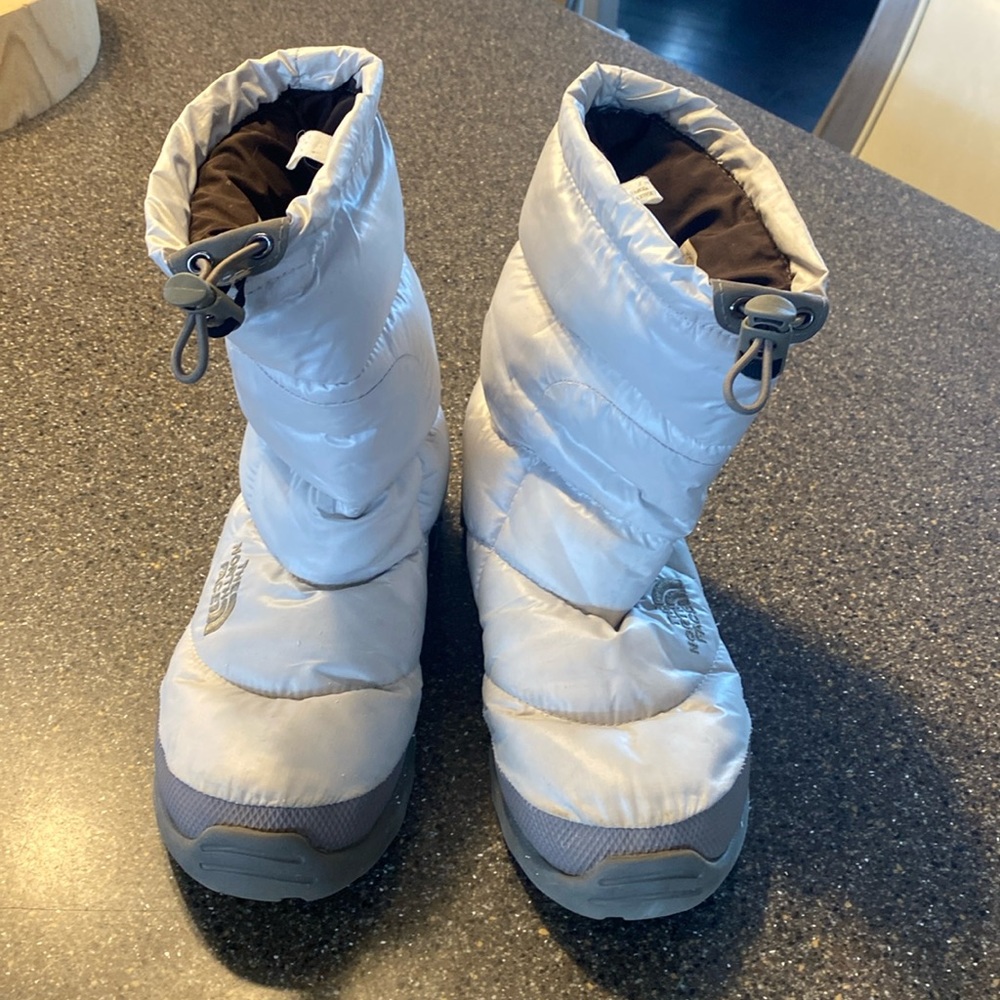 The North Face 700 Boots